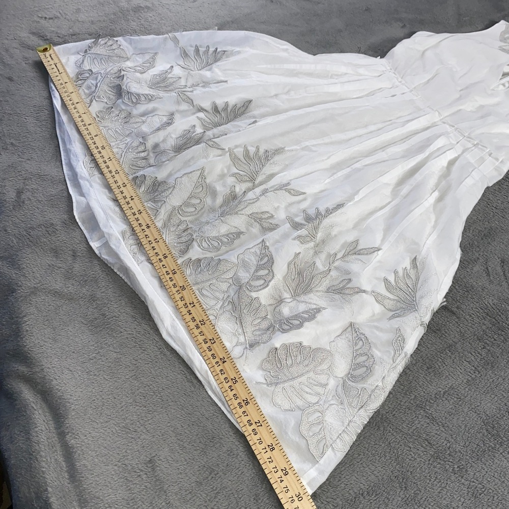Elie Tahari White Midi Dress with Silver Floral Embroidery - Picture 11 of 14